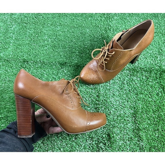 Crown Vintage Shoes - Crown Vintage Tessford Leather Block Heels 9.5 Lace Up Platform Oxfords Shoes